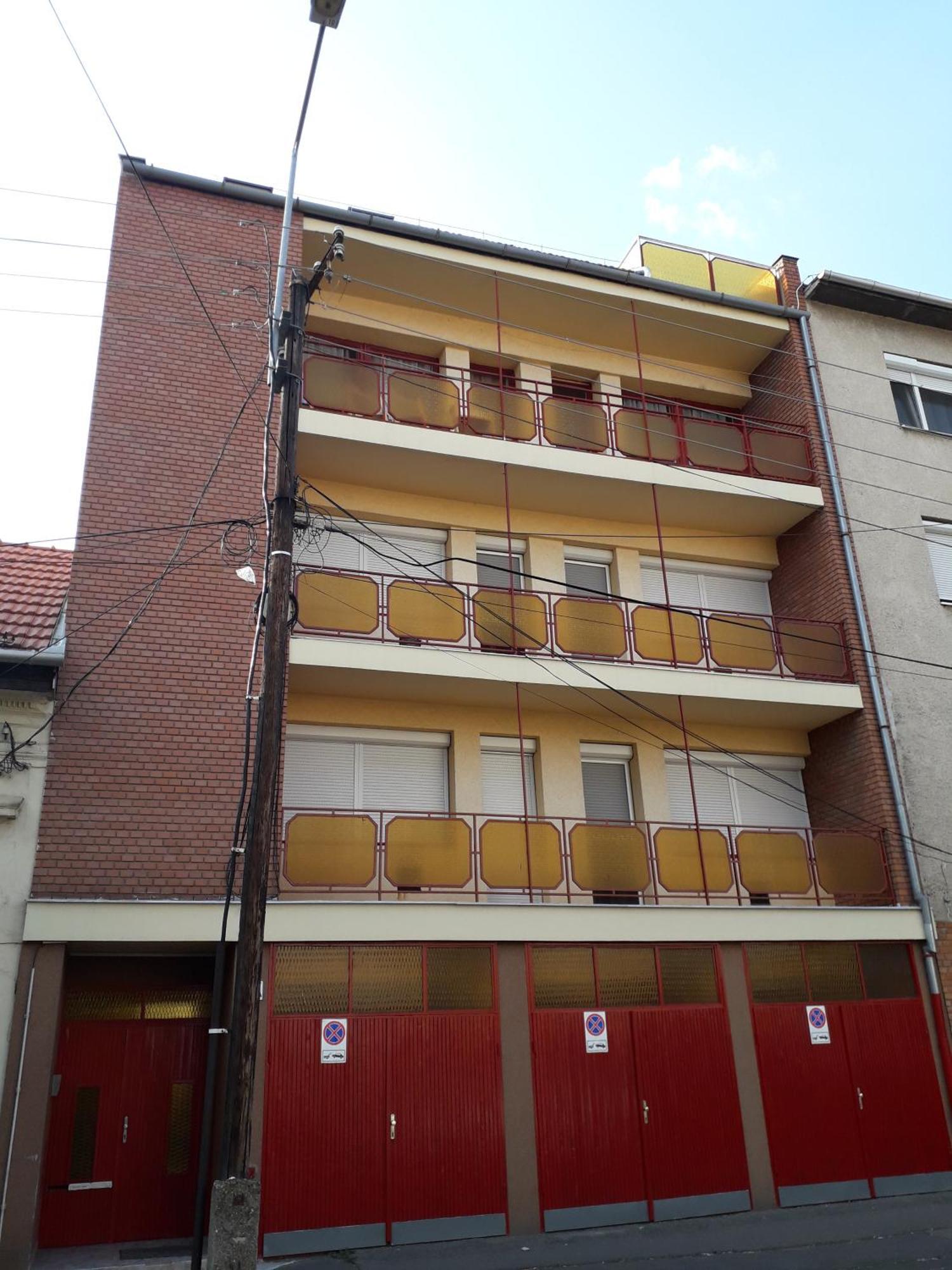 8x8 Tetőtér Apartman Szeged Exterior foto